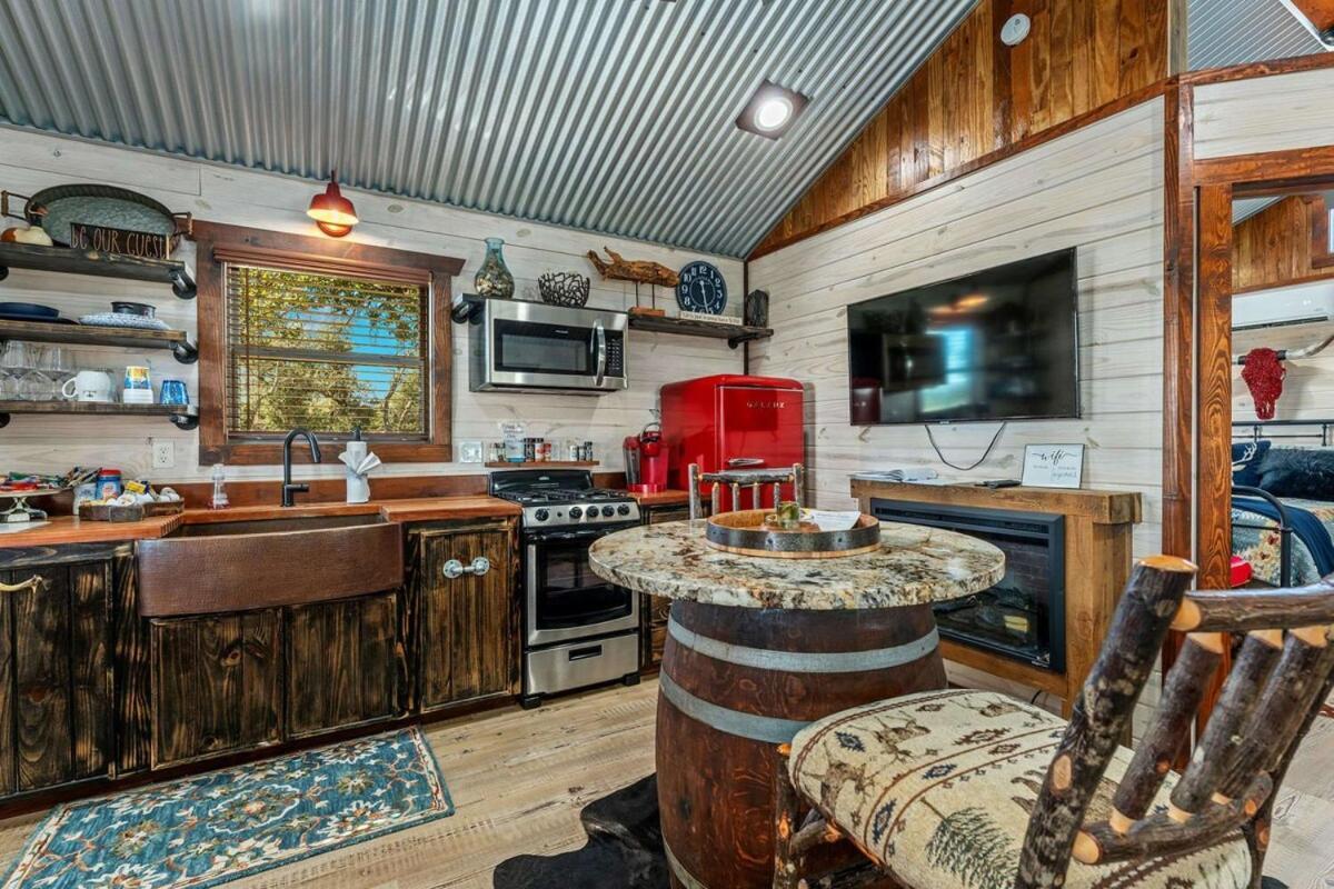 Rockin' R - Morning Star Cabin Fredericksburg Extérieur photo