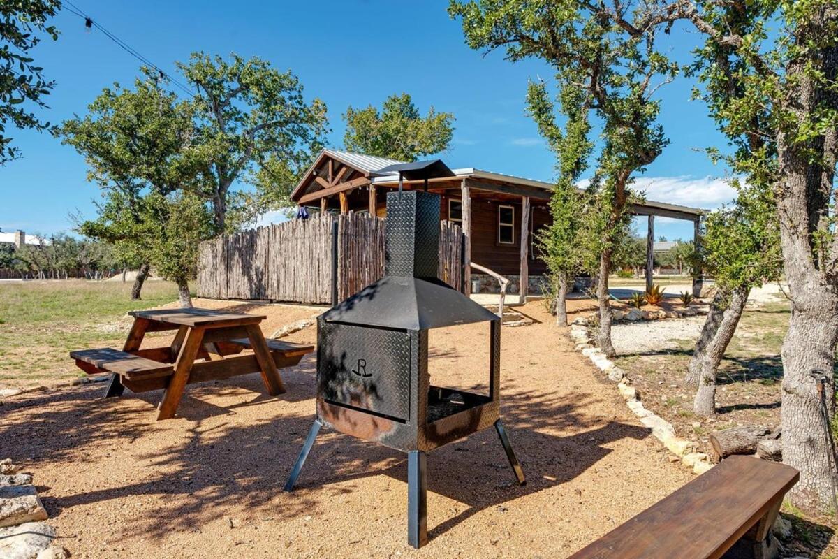 Rockin' R - Morning Star Cabin Fredericksburg Extérieur photo